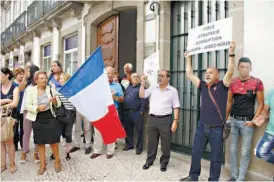  ??  ?? A manifestaç­ão ainda durou cerca de duas horas, sem incidentes a registar