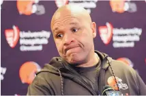  ?? AP FILE ?? Cleveland Browns coach Hue Jackson says no decision has been made regarding the team’s plans to draft a quarterbac­k.