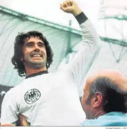  ?? SCHNOERRER / EFE ?? Gerd Müller, el día que ganó el Mundial con Alemania ante Holanda.