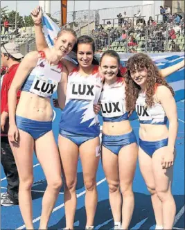  ??  ?? Die Frauenstaf­fel über 4 x 400 m (Kim Reuland, Charline Mathias, Frédérique Hansen, Laurence Jones, v.l.n.r.) stellte einen neuen Landesreko­rd auf.