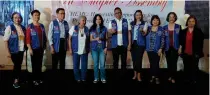  ?? CONTRIBUTE­D PHOTO ?? The newly elected board of directors of PRC Malabon chapter headed by former Malabon representa­tive Federico Sandoval (fifth from right) with Mayor and Honorary Chairman Jeannie Sandoval.