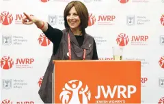  ?? (Shmulik Almany) ?? JWRP FOUNDING DIRECTOR Lori Palatnik speaks at a reception during this year’s AIPAC annual policy conference in Washington.