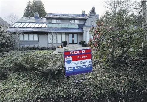  ?? STEVE BOSCH / PNG ?? The average price of a detached house in Metro Vancouver has swelled to more than $1.2 million.