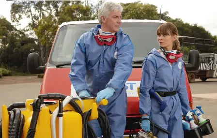 32+ Mr And Mrs Murders PNG