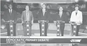  ?? JIM RASSOL/STAFF PHOTOGRAPH­ER ?? Left to right: Florida Democratic Party candidates for governor Andrew Gillum, Jeff Greene, Chris King, Philip Levine and Gwen Graham participat­e in a debate at WPBF-TV in Palm Beach Gardens.
