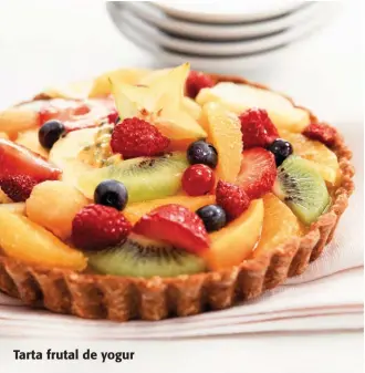  ??  ?? Tarta frutal de yogur