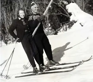  ??  ?? Tremblant founder Joe Ryan and his wife, Mary, ride Tremblant’s T-bar to the summit, circa 1941.