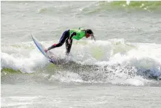  ?? PHOTO: SIMON O’CONNOR/STUFF ?? Taranaki’s Zhana Hutchieson claimed her second Aotearoa Ma¯ori open surfing title in as many years.