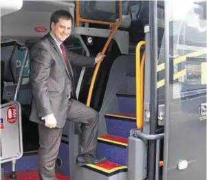  ??  ?? GOOD STEPS: Mark Whitelocks shows the new improved access on the buses