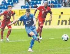  ?? FOTO: RALF POLLER/IMAGO IMAGES ?? Unterschie­dspieler Andrej Kramaric (M.) zerlegt den FCB.