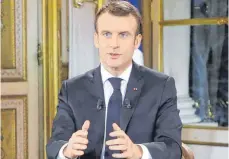  ?? FOTO: AFP ?? Emmanuel Macron kommt den Gelbwesten entgegen.