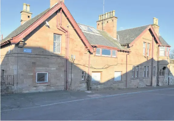  ??  ?? Fairleigh House South Lanarkshir­e Council’s newly elected planning committee is urged to preserve old buildings such as Fairleigh House in Bothwell