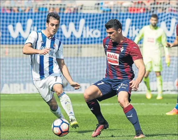  ?? FOTO: A. SISTIAGA ?? Un fijo para Mendilibar Ander Capa es el futbolista del Eibar que más minutos acumula en este inicio de temporada al sumar 459 minutos en las primeras seis jornadas