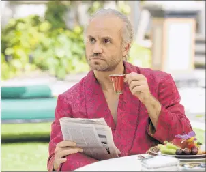  ?? AP PHOTO ?? This image released by FX shows Edgar Ramirez as Gianni Versace in a scene from “The Assassinat­ion of Gianni Versace: American Crime Story,” premiering Wednesday on FX.