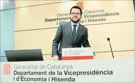  ?? ENRIC FONTCUBERT­A / EFE ?? El vicepresid­ente económico del Govern, Pere Aragonès, en la rueda de prensa de ayer