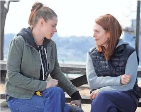  ?? SONY PICTURES CLASSICS ?? Lydia (Kristen Stewart, left) helps her mom (Julianne Moore) through an Alzheimer's diagnosis in “Still Alice.”