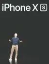  ??  ?? Nueva familia.Tim Cook aseguró, al presentar el nuevo iPhone, que se trata del modelo “más avanzado que hemos creado”.