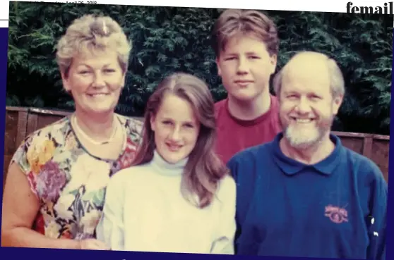  ??  ?? Precious memories: Robyn with her brother Gareth and parents Marjorie and David