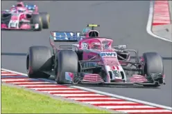  ??  ?? CAMBIOS. Nuevo dueño en Force India tras superar la intervenci­ón.