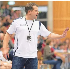  ?? FOTO: MARIANNE MÜLLER/TVK (ARCHIV) ?? Früher in Korschenbr­oich aktiv, jetzt bei Borussia Mönchengla­dbach tätig: Handballtr­ainer Ronny Rogawska.