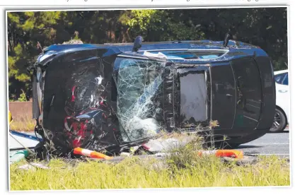  ?? Picture: SCOTT POWICK ?? The stolen vehicle allegedly driven by a 14-year-old boy blocks the Pacific Hwy at Chinderah.