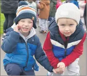  ?? Katie Glavin) (Photo: ?? Teach na Leanaí Montessori pupils Joseph and Fionn showing their best running pose ahead of CJ McCarthy taking on the Paris Marathon.