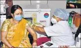  ?? ANI ?? A health worker administer­s the first dose of Covid-19 vaccine to a beneficiar­y in Patna on Monday.