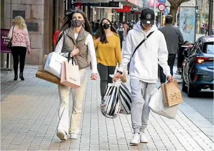  ?? ROSS GIBLIN/STUFF ?? Covid has changed our spending habits, a Neighbourl­y survey has found.