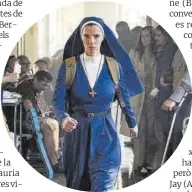  ?? HBO Max ?? Betty Gilpin, en un fotograma de la sèrie.