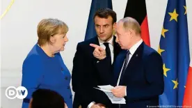  ??  ?? Ангела Меркель, Эмманюэль Макрон и Владимир Путин (фото из архива)