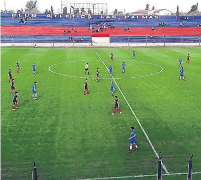  ?? (@PASION_AZZURRA) ?? Remodelado. Las Palmas y Atlético CP fue 1 a 1 en el reluciente campo de juego del capitalino.