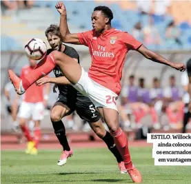  ??  ?? ESTILO. Willock ainda colocou os encarnados em vantagem