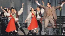  ?? FOTO: JOACHIM SCHLOTE ?? In einer Inszenieru­ng des Operettent­heaters Salzburg ist am 11. Januar Carl Zellers „Der Vogelhändl­er“zu sehen.