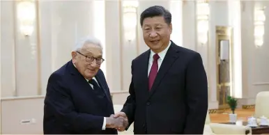  ?? (Reuters) ?? CHINESE PRESIDENT Xi Jinping meets former US secretary of state Henry Kissinger in Beijing yesterday.