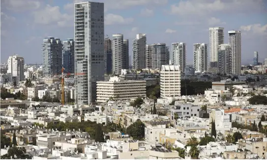  ?? (Reuters) ?? TEL AVIV deserves a better bus station.