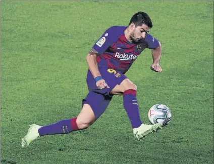  ?? FOTO: PEP MORATA ?? Luis Suárez ya ha marcado 185 goles con la camiseta azulgrana en los cinco años que lleva en el club