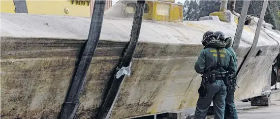  ?? Foto: dpa ?? Jüngst hat die Guardia Civil ein U-Boot in Galicien geborgen, mit dem Drogen aus Südamerika nach Spanien geschmugge­lt wurden.