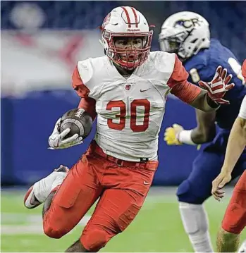  ?? Houston Chronicle file ?? Katy’s Deondrick Glass figures to be one of the Houston area’s top players this season after rushing for nearly 1,900 yards and scoring 30 TDs last year.