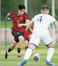  ?? FOTO: SEfUTBOL ?? Héctor Fort, con España Sub-19
Tres partidos