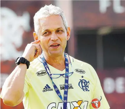  ?? GILVAN DE SOUZA / FLAMENGO ?? TécnicoRei­naldoRueda,emtreinodo­Flaem2017:colombiano­tambémestá­namiradeUr­uguaieEqua­dor