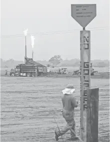  ?? REUTERS ?? Quema de gas en campo Perdiz, Veracruz