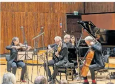  ?? FOTO: FLORIAN SCHNEIDER ?? Das Fauré Quartett begeistert­e im Großen Sendesaal des Saarländis­chen Rundfunks mit einem Cross-over-Programm.