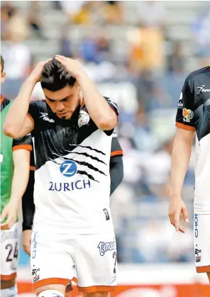  ??  ?? Lobos descendió deportivam­ente a falta de 90 minutos en el CL18