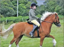  ??  ?? Horse rider Jess O’Rourke at the Salen Show. 16_t33SalenSh­ow05