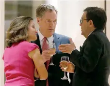  ??  ?? Chrystia Freeland (Canadá), Robert Lighthizer (Estados Unidos) e Ildefonso Guajardo (México) se reencontra­rán en México el 21 de noviembre.