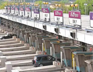  ?? TARIQ ZEHAWI/NORTHJERSE­Y.COM ?? In 2000, the New Jersey Turnpike Authority introduced the E-ZPass toll collection system at 120 of the highway’s 344 toll lanes. Today, E-ZPass is accepted in all lanes at all 30 plazas.
