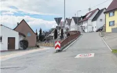  ?? FOTO: TG ?? Die Bergstraße in Allmending­en ist marode und soll saniert werden.