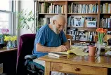  ??  ?? Oliver Sacks was best known as an author who improbably turned the topic of brain chemistry into best-selling books.