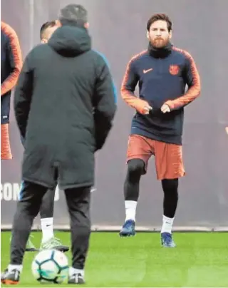  ?? EFE ?? Valverde duda si poner a Messi de inicio en el Sánchez Pizjuán