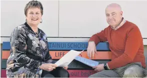  ?? PHOTO: GREGOR RICHARDSON ?? For the children . . . Tainui School principal Shelley Wilde and Mornington School principal Brent Caldwell are calling on the Government for funding for teaching highneeds pupils to be improved.